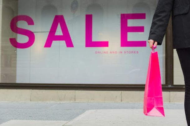 Os benefícios da mídia em shopping para a sua marca